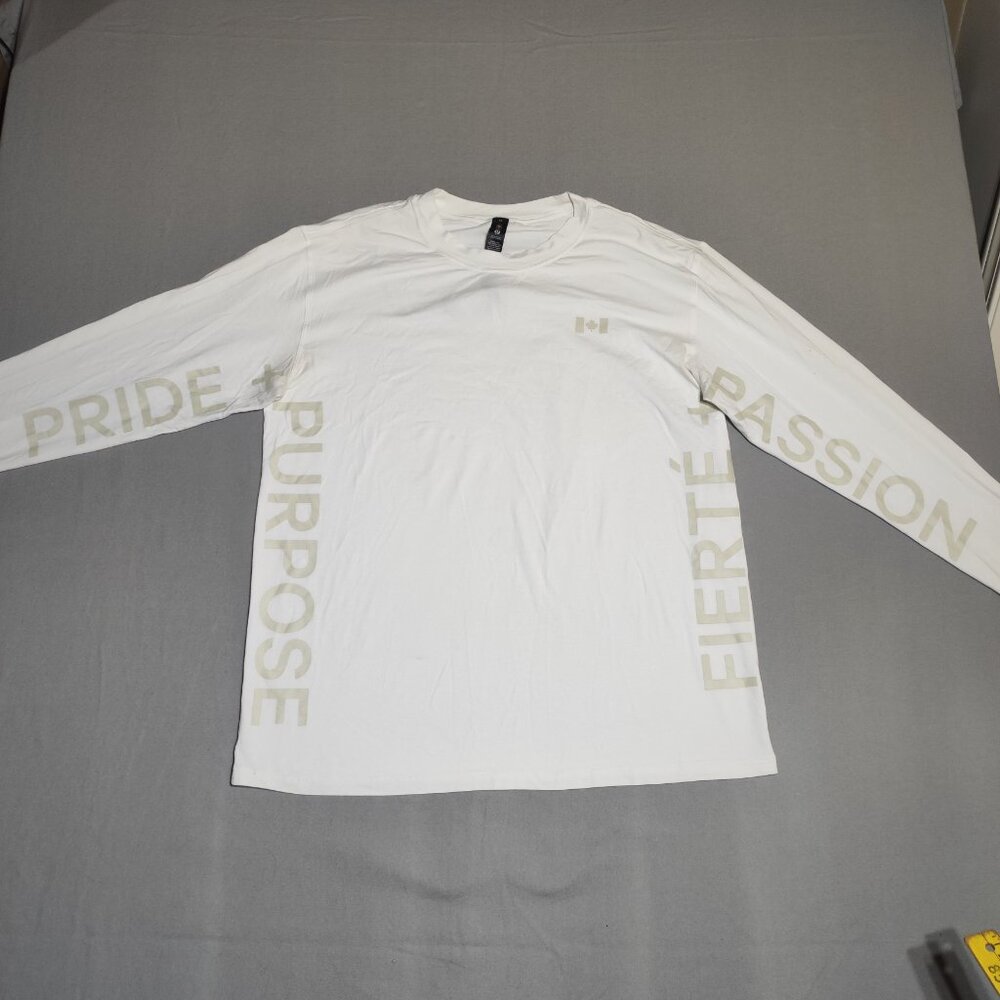 Lululemon long sleeve shirt women's size 10 white colour with graphic design